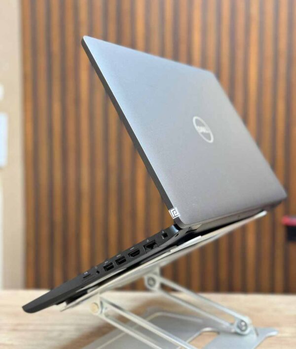 لپ تاپ استوک Dell Latitude 5500