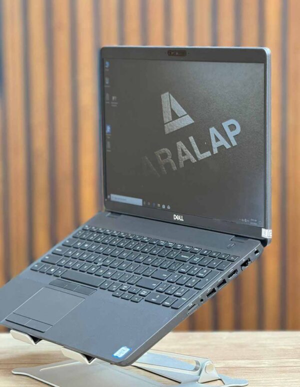 لپ تاپ استوک Dell Latitude 5500