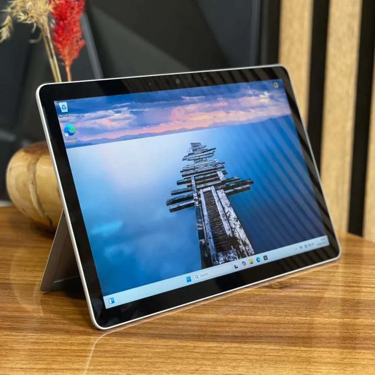 Surface Go 3