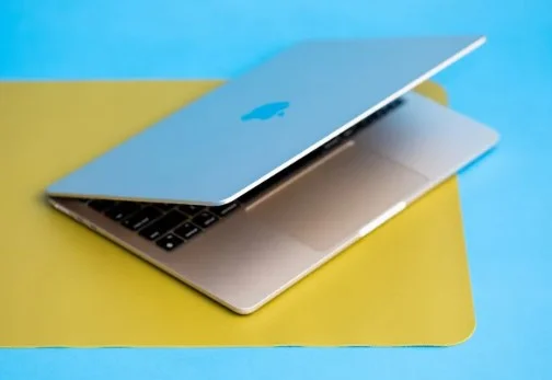 Apple MacBook Air M4